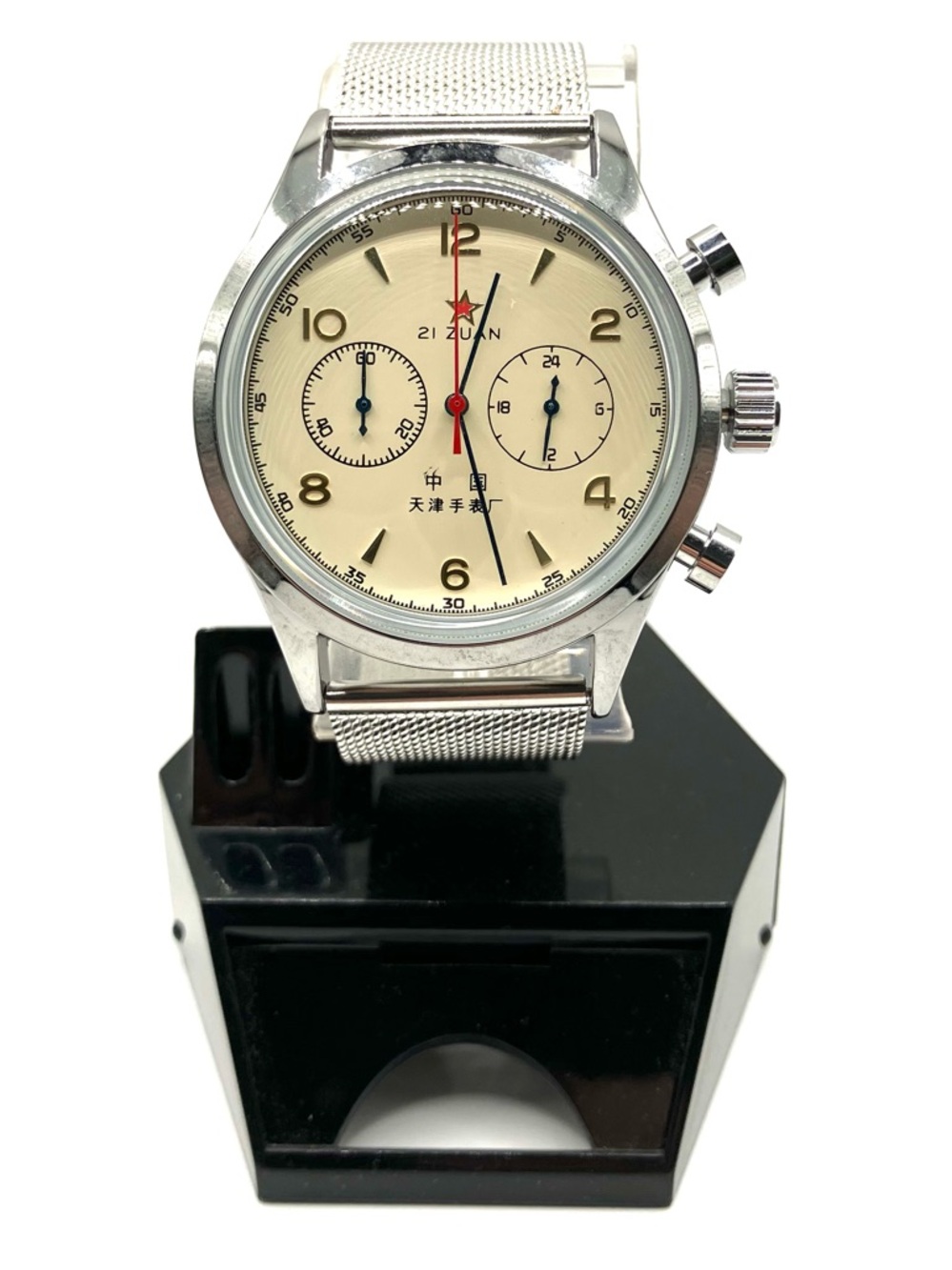1963 Retro Chronograph - Cream Dial